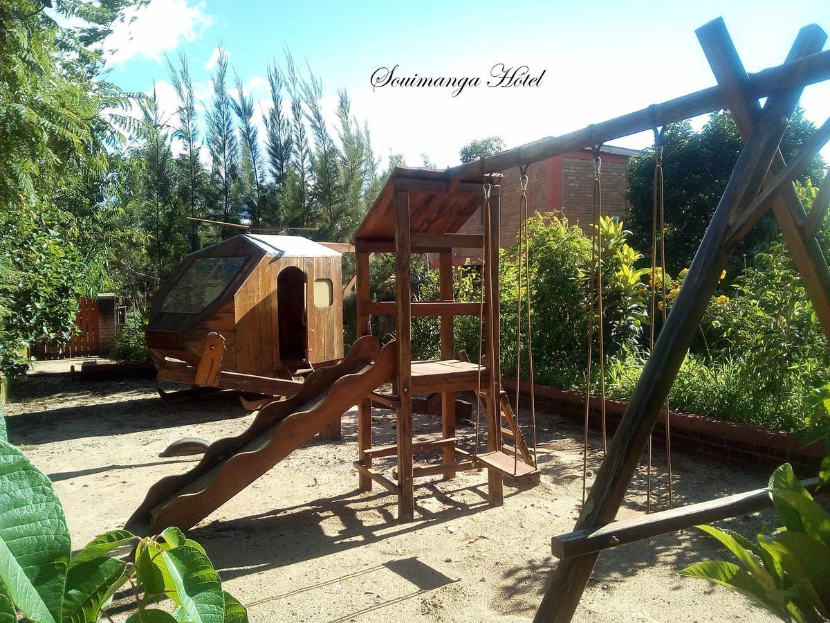 Souimanga-Hotel أنتسيرابي المظهر الخارجي الصورة